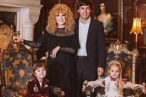 Галкін показав стильні фото своїх дітей