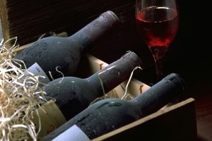 Катакомбы Парижа помогли ворам украсть 300 бутылок марочного вина