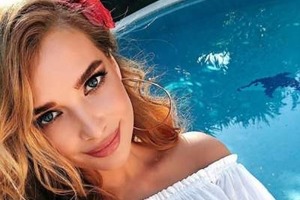 Екс-солістка ВІА-Гра виклала в Мережу нескромне фото