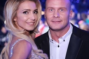 Инициатором развода в семье Узелковых была жена. Бывшие супруги обменялись откровенными постами