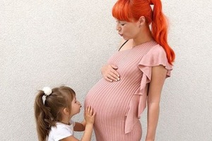 В частном роддоме: известная украинская певица родила первенца