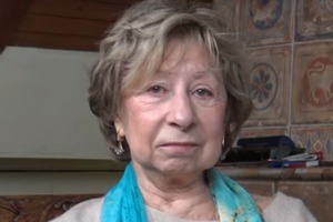 Ахеджакова расплакалась из-за Украины и ошарашила заявлением