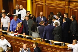 Останній цвях забито: депутати ухвалили сільську медичну реформу