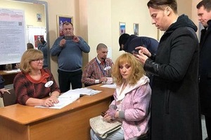 Організм дає збій: Пугачова зізналася, що їй важко ходити і дихати