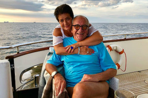 Крупная пухляшка. Жена 78-летнего Виторгана показала шестимесячную дочь