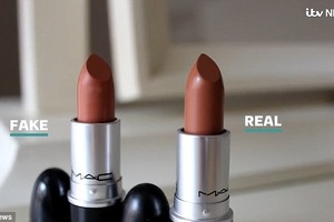 Поддельная косметика может вызвать химические ожоги, галлюцинации, судороги и даже смерть