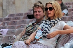 Убить Снежану Егорову. Телеведущая уволилась с работы из-за скандального опроса зрителей