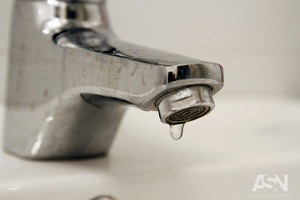 Експерт назвав обурливу причину затяжних відключень води влітку