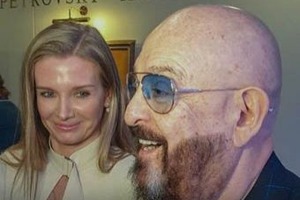 После 4 лет вдовства. Шуфутинский вывел в свет новую любовь