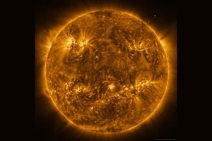 Не войной единой живет мир. Solar Orbiter сделал снимки Солнца с высоким разрешением