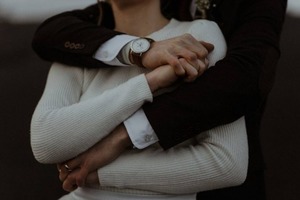 Чому чоловіки обманюють своїх жінок, навіть коли сильно їх кохають