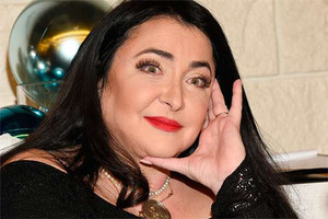 На Лолиту подали в суд за отказ выступать в Крыму