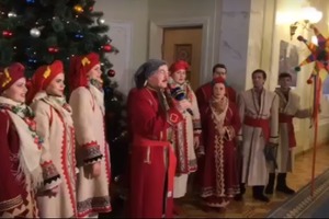 Депутатам в Раде спели колядки и поздравили с праздниками