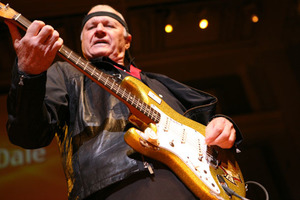 Помер автор музики до 