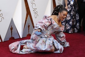 Співачка впала на червоній доріжці Оскара-2018
