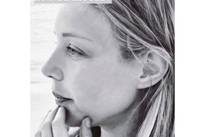 Кароль на отдыхе с сыном грустит об умершем супруге