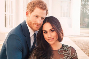 Опубликована фотосессия невесты принца Гарри в полупрозрачном платье