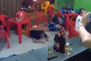 Мужчина, залипший в телефон, не заметил ограбления