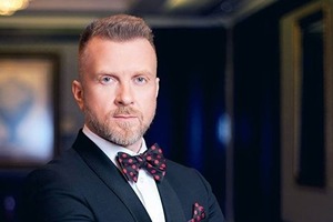 Мухарский в изгнании пишет книгу об украинских чиновниках нетрадиционной ориентации