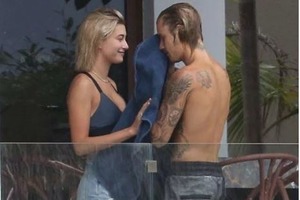 Джастін Бібер закрутив новий роман з найсексуальнішою жінкою світу