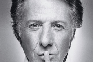 Еще одного голливудского актера обвинили в сексуальных домогательствах