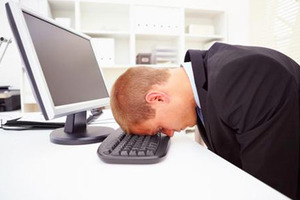 Мозг страдающих бессонницей людей дремлет в течение дня