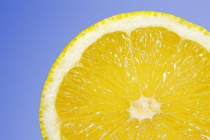 Кому нельзя есть лимон