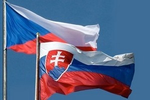 Чехия и Словакия рассорились из-за отношения к фашистской россии и Украине