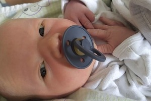 В деревне, где 10 лет рождались только девочки, наконец, родился мальчик