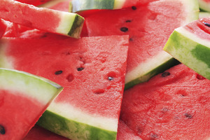 В магазинах появились арбузы. Как правильно выбрать