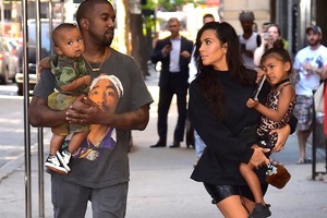 Ким Кардашьян и Канье Уэст назвали своего ребенка в честь города в США