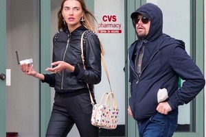 Ді Капріо помічений на прогулянці з українською топ-моделлю 