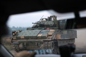 США объявили о новом пакете военной помощи Украине на сумму $375 млн: высокоточные бомбы и бронемашины