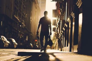 Почему мужчина уходит из отношений? 4 главные причины