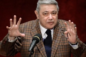 Копейки ломанной не дал: У Петросяна объявилась еще одна любовница и внебрачный ребенок