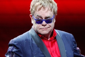 Элтона Джона не пригласили на свадьбу к принцу Гарри