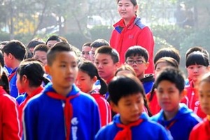 Це неймовірно: як виглядає найвища дівчинка в світі