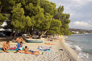 Почему возникает летняя бессонница и как с ней бороться