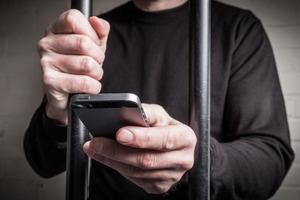 10 признаков вашей чрезмерной зависимости от социальных сетей