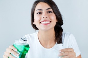 Использования ополаскивателя для рта может привести к ожирению