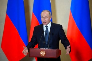 Wall Street Journal: Путин хочет открыть новый фронт в Европе