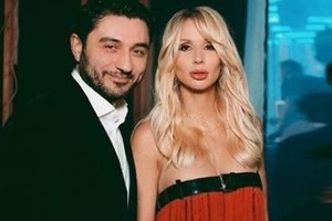 Лобода розчарувала шанувальників дивною сукнею