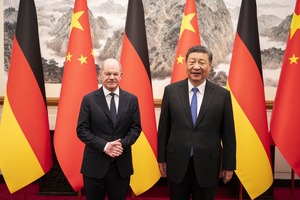 Шольц заявил, что обсудит с лидером КНР «справедливый мир» в Украине