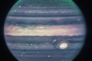 Телескоп Уэбб прислал на Землю новейшие снимки Юпитера (фото)