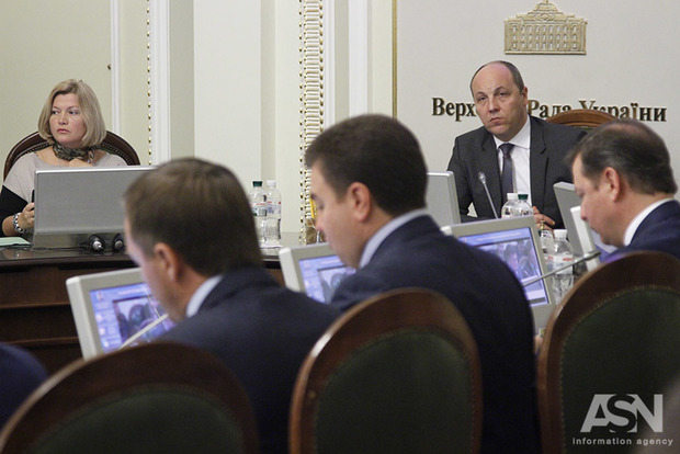 Рада разблокирует вступление в силу закона о деокупации Донбасса