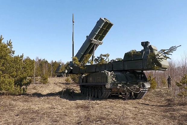 Украина начала производство ракет с дальностью более 640 км и системы ПВО, подобные NASAMS, - WP