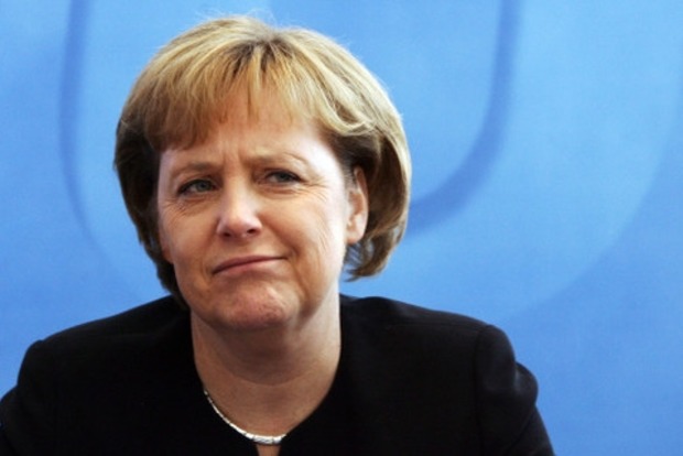 Рейтинг Меркель упал до самого низкого уровня за пять лет