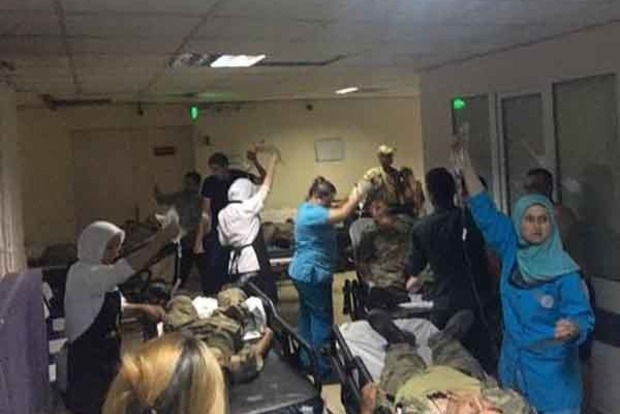 В Турции с отравлением госпитализированы более 730 солдат