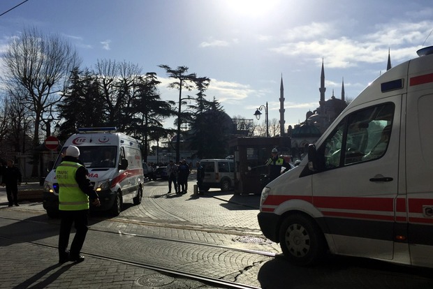 Задержаны подозреваемые в причастности к теракту в Стамбуле