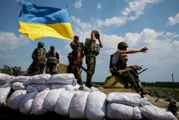 За последние сутки на Донбассе боевики 27 раз нарушили режим перемирия